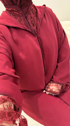 Jellaba Dentelle Bordeau Caftan Assala