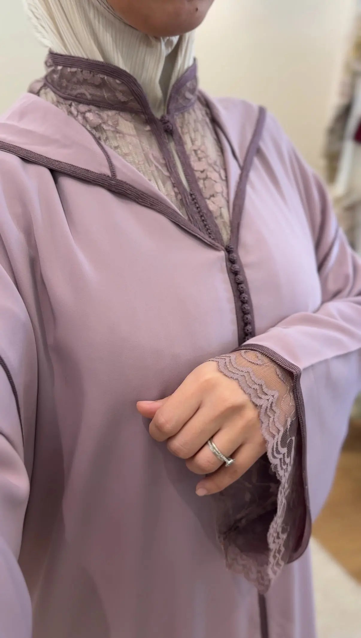Jellaba Dentelle Lilas Caftan Assala