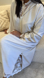 Jellaba Dentelle Blanc Cassé Caftan Assala